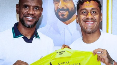 Renato Tapia sorprende y ficha por club árabe