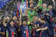 PSG celebra la Champions en París… entre gloria y disturbios