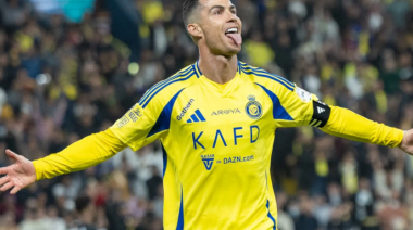 Al Nassr negocia renovación de Cristiano Ronaldo: "Es un proyecto para el fútbol saudí", afirma Fernando Hierro