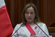 Polémica por aumento salarial de Dina Boluarte: ministros justifican legalidad pero discrepan sobre el momento