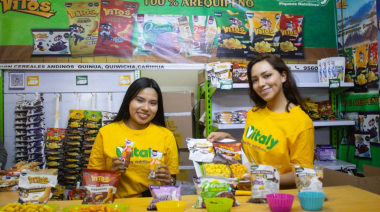 Vitaly Snack conquista la Feria Arequipa 2025 con productos de quinua, kiwicha y cañihua