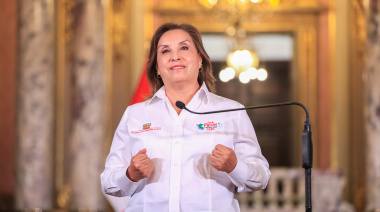 Fiscalía Denuncia Constitucional a Dina Boluarte y Exministros por Lesiones Durante Protestas en Perú