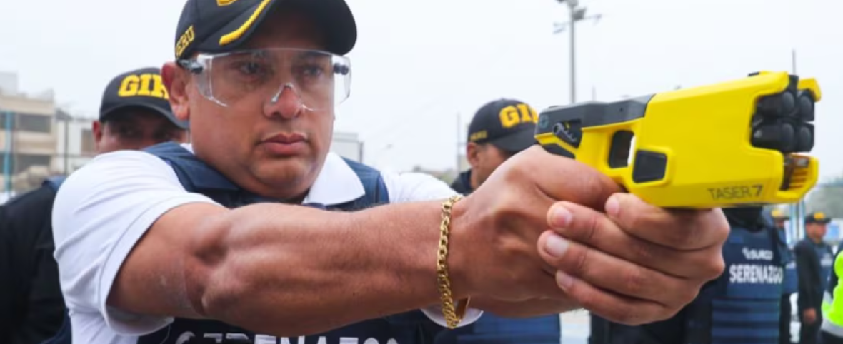 Serenazgo podrá usar pistolas eléctricas y gas pimienta en todo el Perú