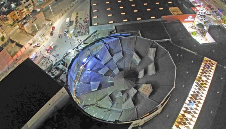 Impactante Colapso De Techo En Real Plaza Trujillo 6 Muertos Y Más De