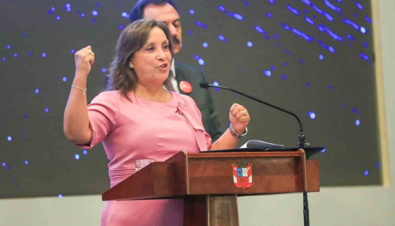 Congreso evalúa vacancia contra Dina Boluarte por cirugía estética