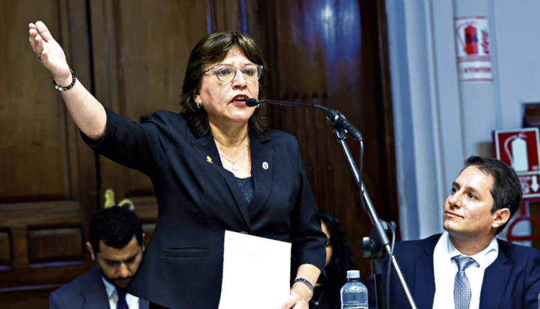 Congreso cambia votos y aprueba inhabilitación de Delia Espinoza