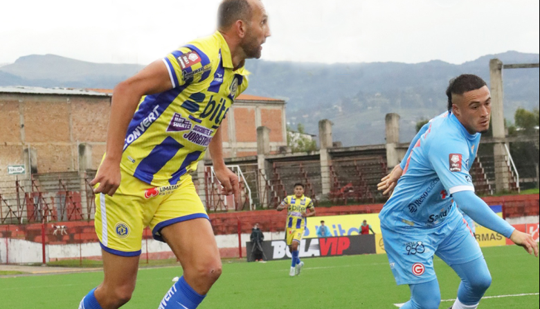 Golazo de Hernán Barcos y empate 1-1 entre FC Cajamarca y Deportivo Garcilaso