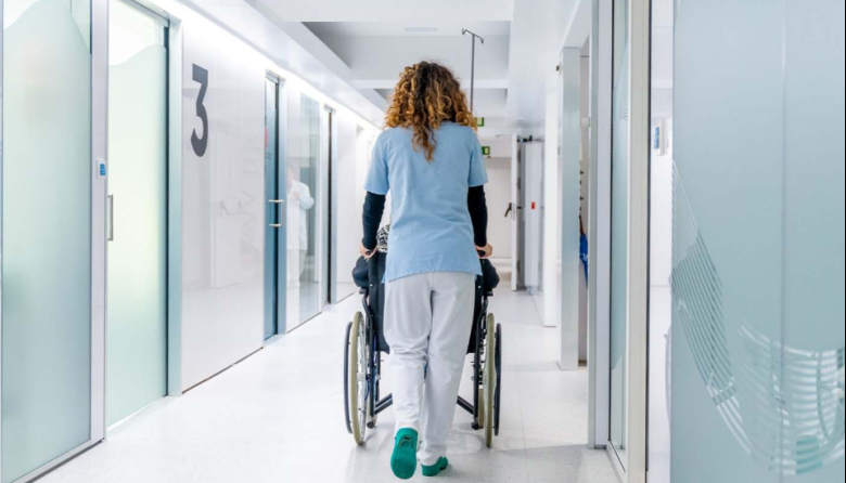 Brote de meningitis B deja muertos en Inglaterra y pone en alerta a autoridades