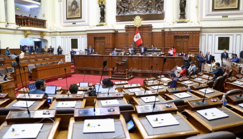 Congreso aprueba CTS y gratificaciones completas para trabajadores CAS: Ejecutivo decidirá su aplicación