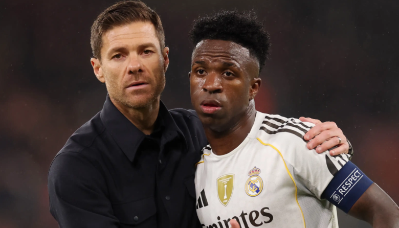 Vinícius admite que no conectó con Xabi Alonso en el Real Madrid