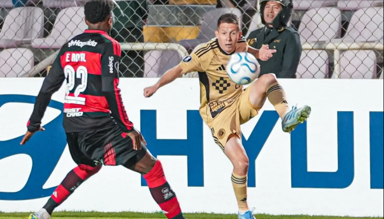 Cusco FC cae ante Flamengo tras polémico gol anulado por VAR