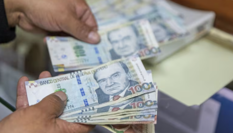 Gobierno elimina aporte obligatorio de independientes a pensiones desde 2028