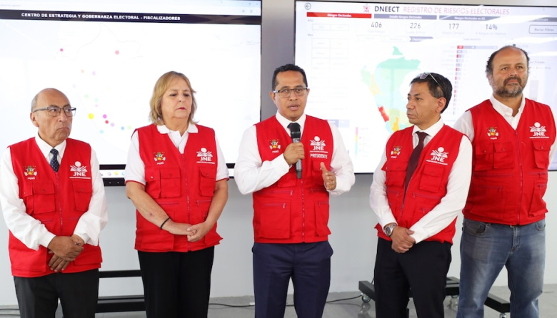 JNE fija el 7 de mayo como plazo para culminar recuento de votos