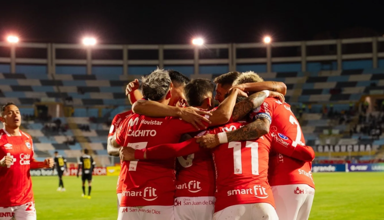Cienciano venció 1-0 al Atlético Mineiro y lidera su grupo en la Sudamericana