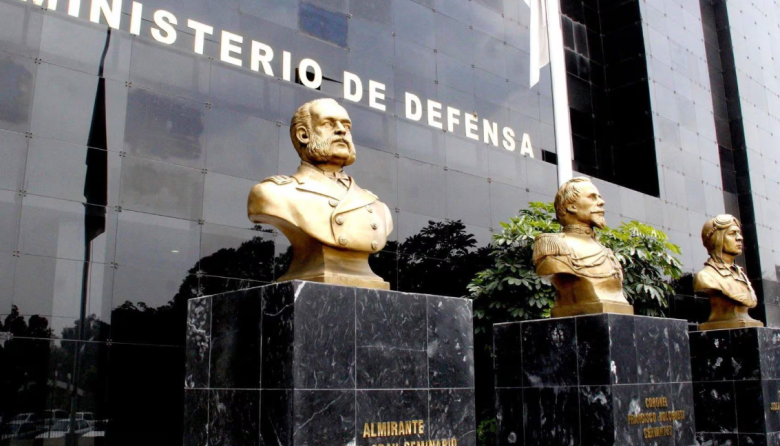 Gobierno nombra nuevo jefe de compras de las Fuerzas Armadas
