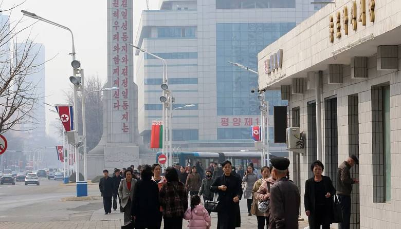 China vuelve a permitir viajes turísticos a Corea del Norte