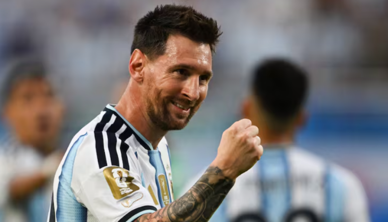 Messi desata la locura: Argentina aplasta a Argelia y arranca con fuerza la defensa de su corona mundial