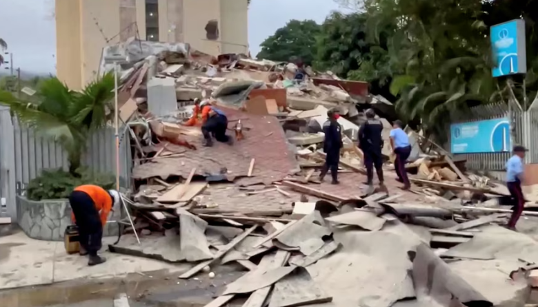 Dos terremotos de 7,2 y 7,5 sacuden Venezuela: reportan edificios colapsados y temor por víctimas