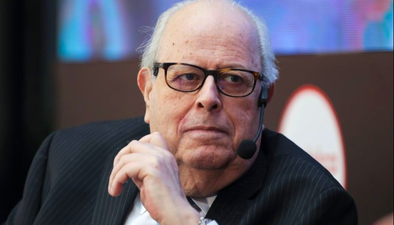 Julio Velarde defiende autonomía del BCR y estabilidad económica