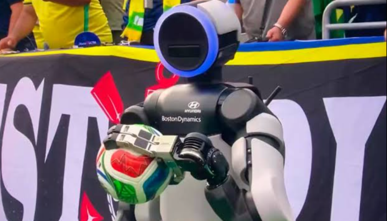 Robot humanoide Atlas sorprende con celebraciones durante el Mundial