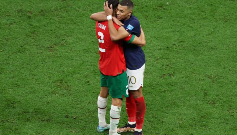 Francia blinda París ante partido de alto riesgo mundialista