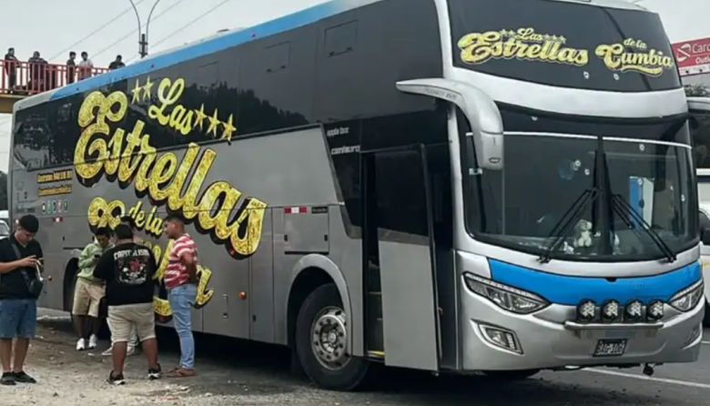 Bus de Estrellas de la Cumbia fue atacado a balazos