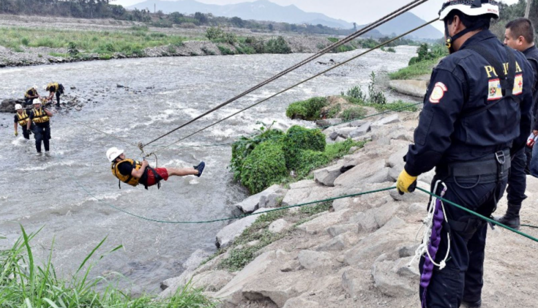 PNP capacita brigadas de rescate para enfrentar impactos del Fenómeno El Niño