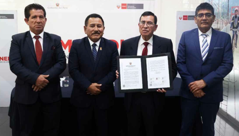 Minedu licencia escuela pedagógica de Chachapoyas y fortalece formación docente