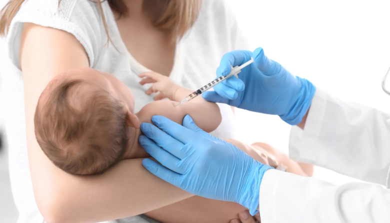Minsa explica qué vacunas deben recibir bebés en sus primeras horas