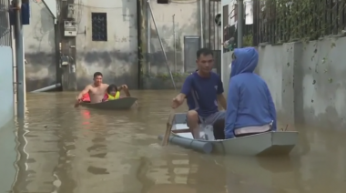 El número de muertos por el tifón en Vietnam asciende a 233 mientras continúan las labores de rescate