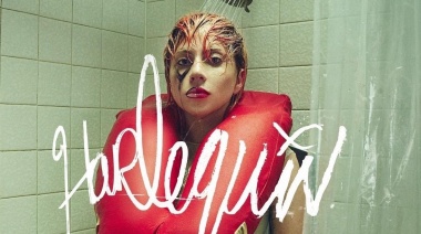 Lady Gaga sorprende con el anuncio de su nuevo disco "Harlequin" para este viernes