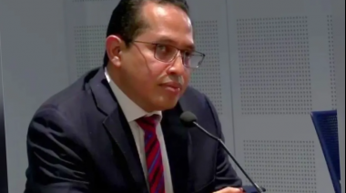 Roberto Burneo asume como nuevo presidente del Jurado Nacional de Elecciones