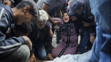 Tragedia en Gaza: al menos 90 muertos, entre ellos 25 niños, en ataque israelí