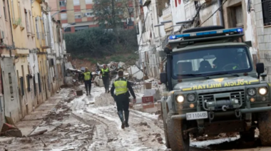 Más de 17,000 efectivos movilizados en Valencia tras la DANA