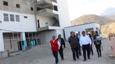 Contraloría supervisa obras paralizadas en Arequipa y prioriza hospitales y colegios