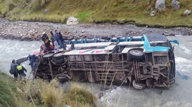 Fatal caída de bus al río Pacosbamba deja varios muertos y heridos