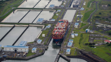 Panamá desmiente a EE.UU. sobre acuerdo para no cobrar a sus barcos por el Canal de Panamá