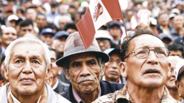 Congreso aprueba aumento de pensiones para maestros jubilados