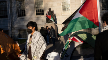 Trump amenaza con quitar 3.000 millones de dólares a Harvard por “antisemitismo” y no entregar datos de estudiantes extranjeros