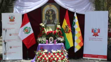 Perú cierra consulado en Bolivia en plena crisis social