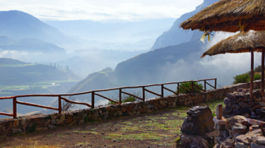 Tragedia en el Colca: Turista peruana muere tras caer desde mirador de 400 metros