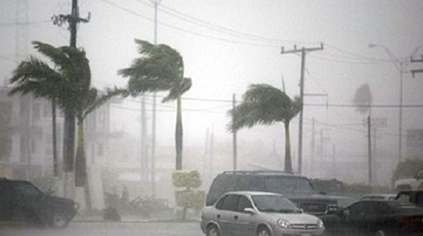 ¡Alerta de viento extremo en el sur y centro del Perú desde este viernes!