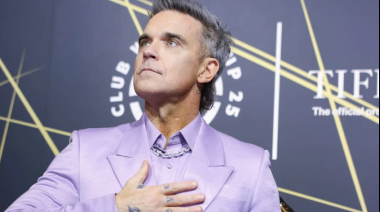 Robbie Williams lanza “Desire” como nuevo himno oficial de la FIFA