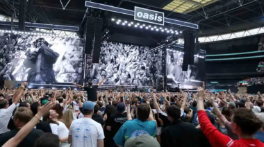 Tragedia en concierto de Oasis en Wembley: un fan muere tras caer desde una grada