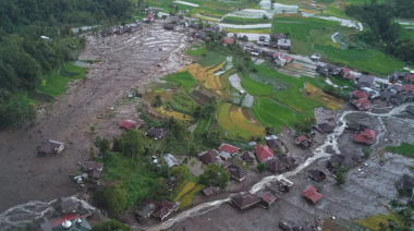 Más de 700 muertos por inundaciones en Sumatra: Asia enfrenta una tragedia masiva