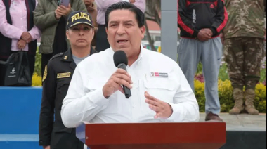 Ministro del Interior advierte que extranjeros irregulares no tienen espacio en Perú