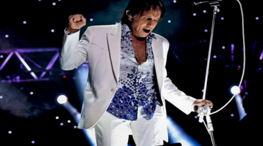 Roberto Carlos sufre accidente durante grabación navideña