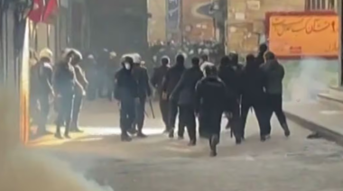 Irán cumple una semana aislado del internet en medio de protestas mortales