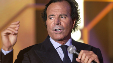 Julio Iglesias pide archivar denuncia por presunto acoso sexual