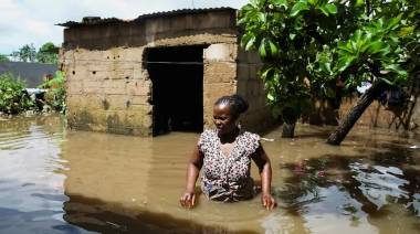 Inundaciones en Mozambique dejan cientos de miles desplazados y crisis humanitaria